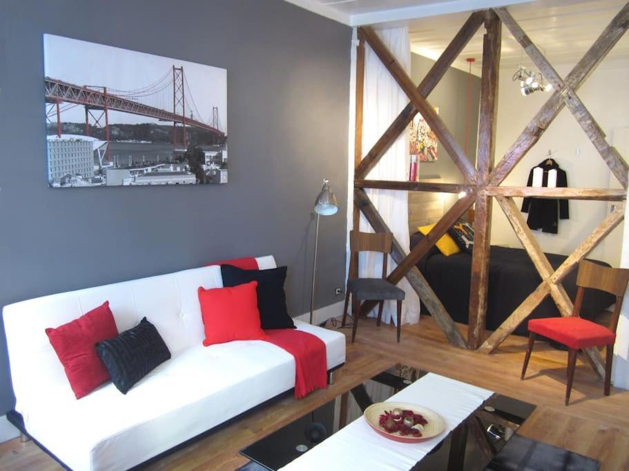 Lisbon Sant'Anna Apartments Экстерьер фото