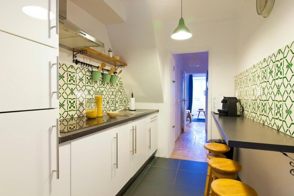 Lisbon Sant'Anna Apartments Экстерьер фото