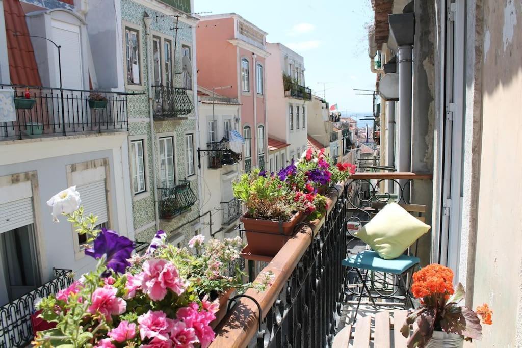 Lisbon Sant'Anna Apartments Экстерьер фото