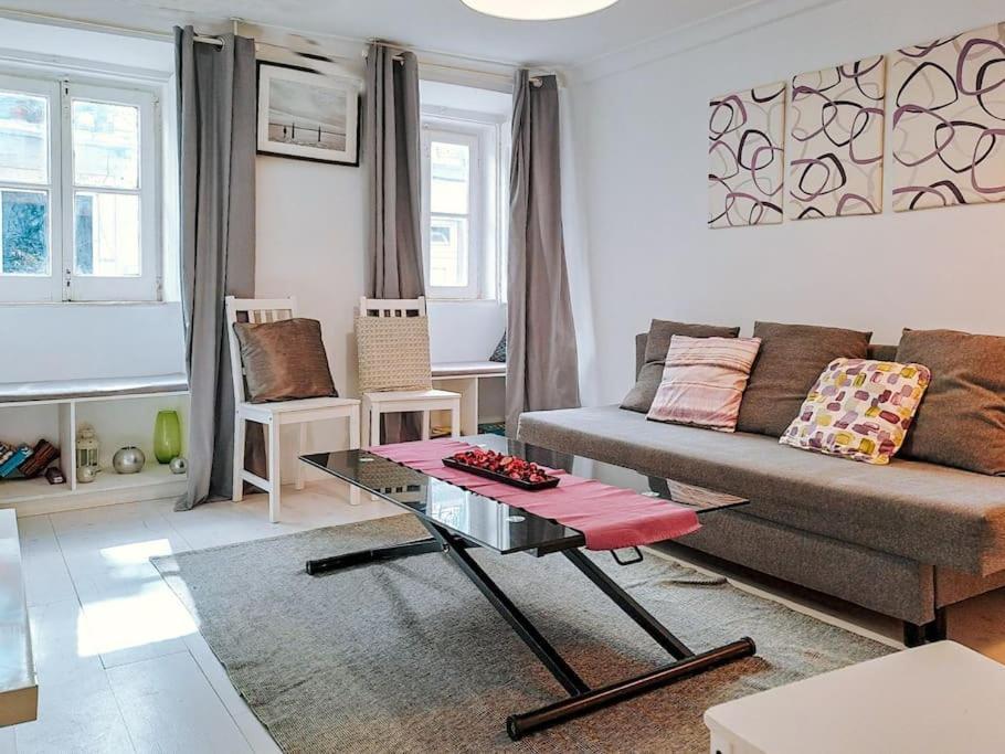 Lisbon Sant'Anna Apartments Экстерьер фото
